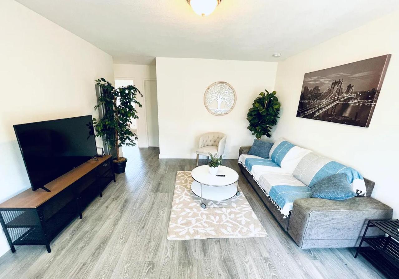2Br Apt With Brand New Super Quite Ac, Washer, Dryer, Free Ev Station, Free Parking In Cupertino Саннівейл Екстер'єр фото