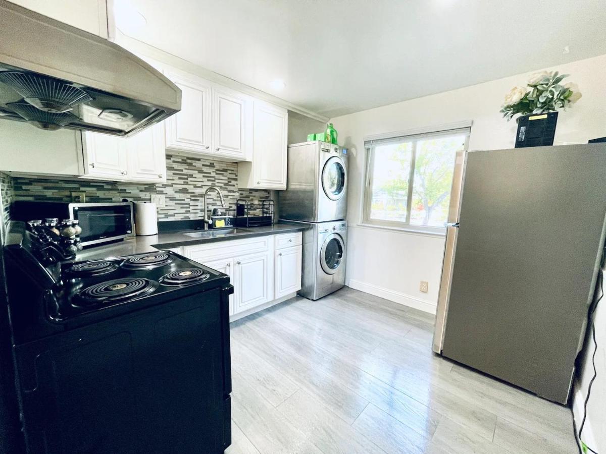 2Br Apt With Brand New Super Quite Ac, Washer, Dryer, Free Ev Station, Free Parking In Cupertino Саннівейл Екстер'єр фото