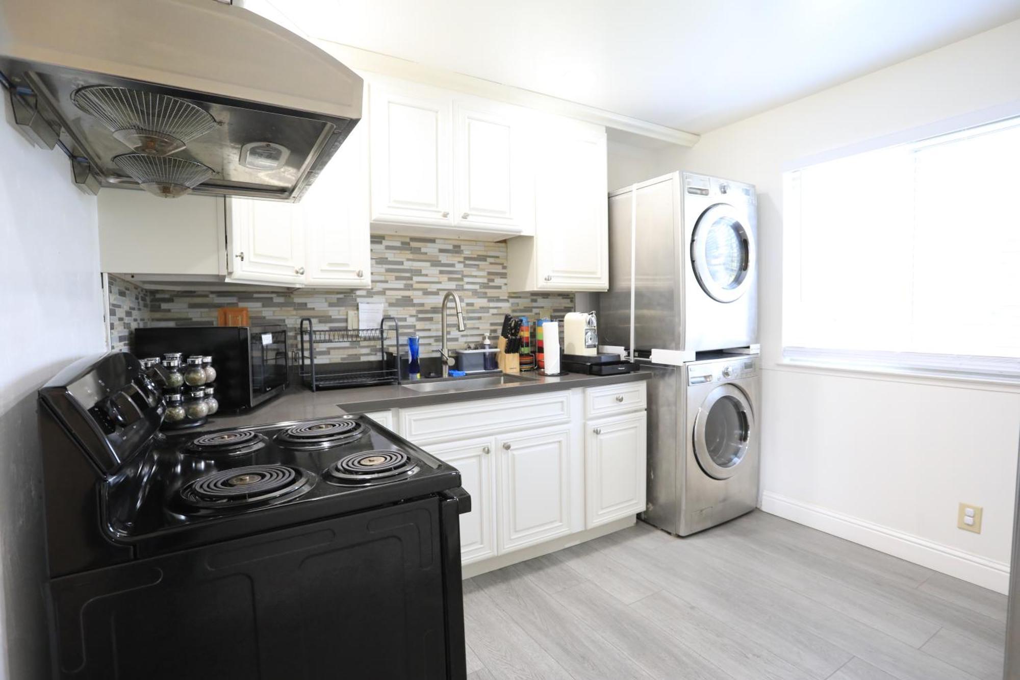2Br Apt With Brand New Super Quite Ac, Washer, Dryer, Free Ev Station, Free Parking In Cupertino Саннівейл Екстер'єр фото