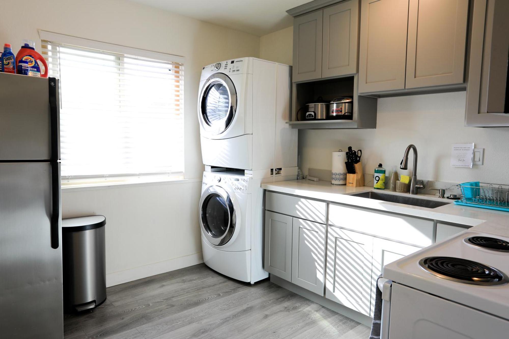 2Br Apt With Brand New Super Quite Ac, Washer, Dryer, Free Ev Station, Free Parking In Cupertino Саннівейл Екстер'єр фото
