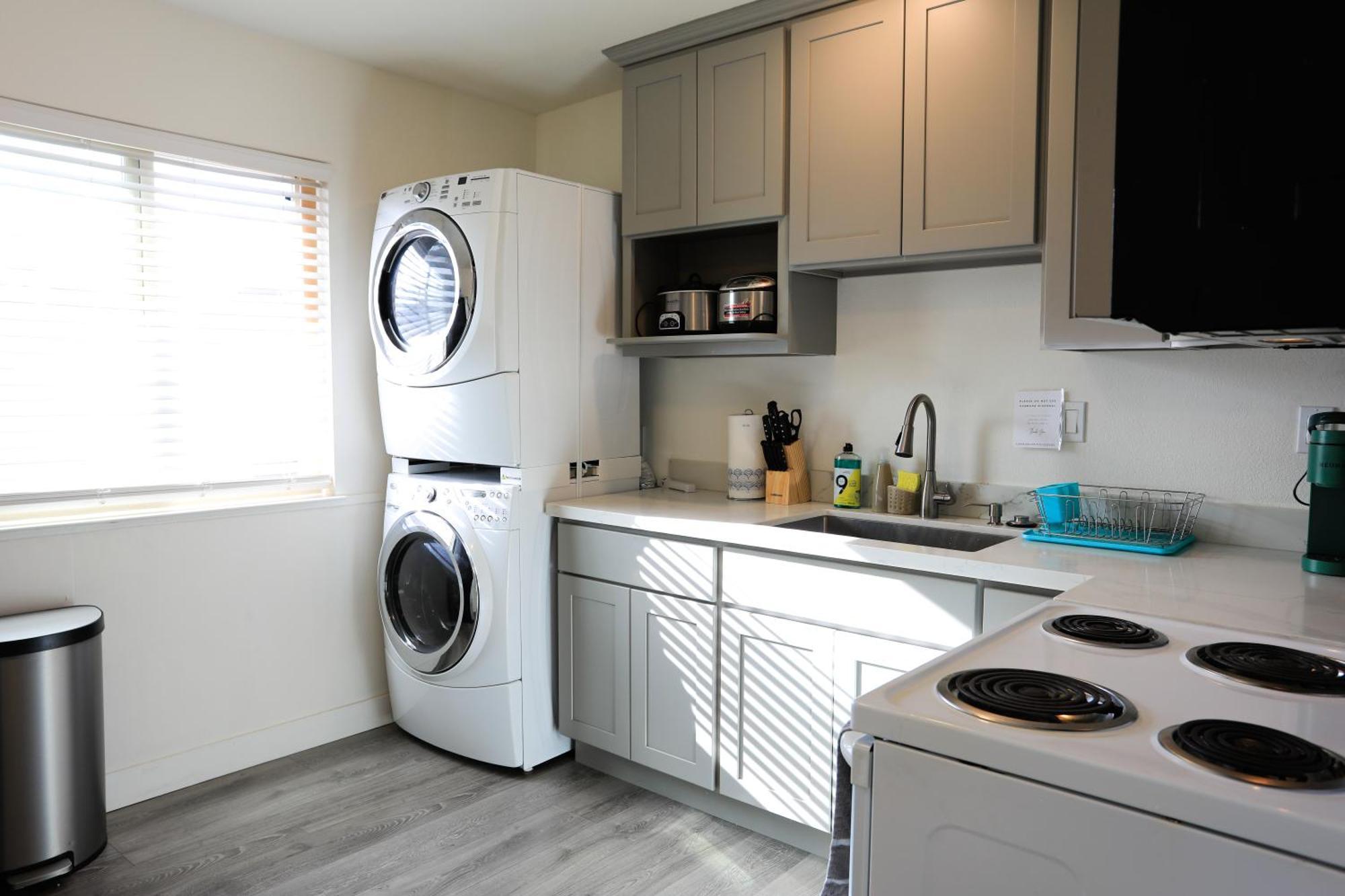 2Br Apt With Brand New Super Quite Ac, Washer, Dryer, Free Ev Station, Free Parking In Cupertino Саннівейл Екстер'єр фото