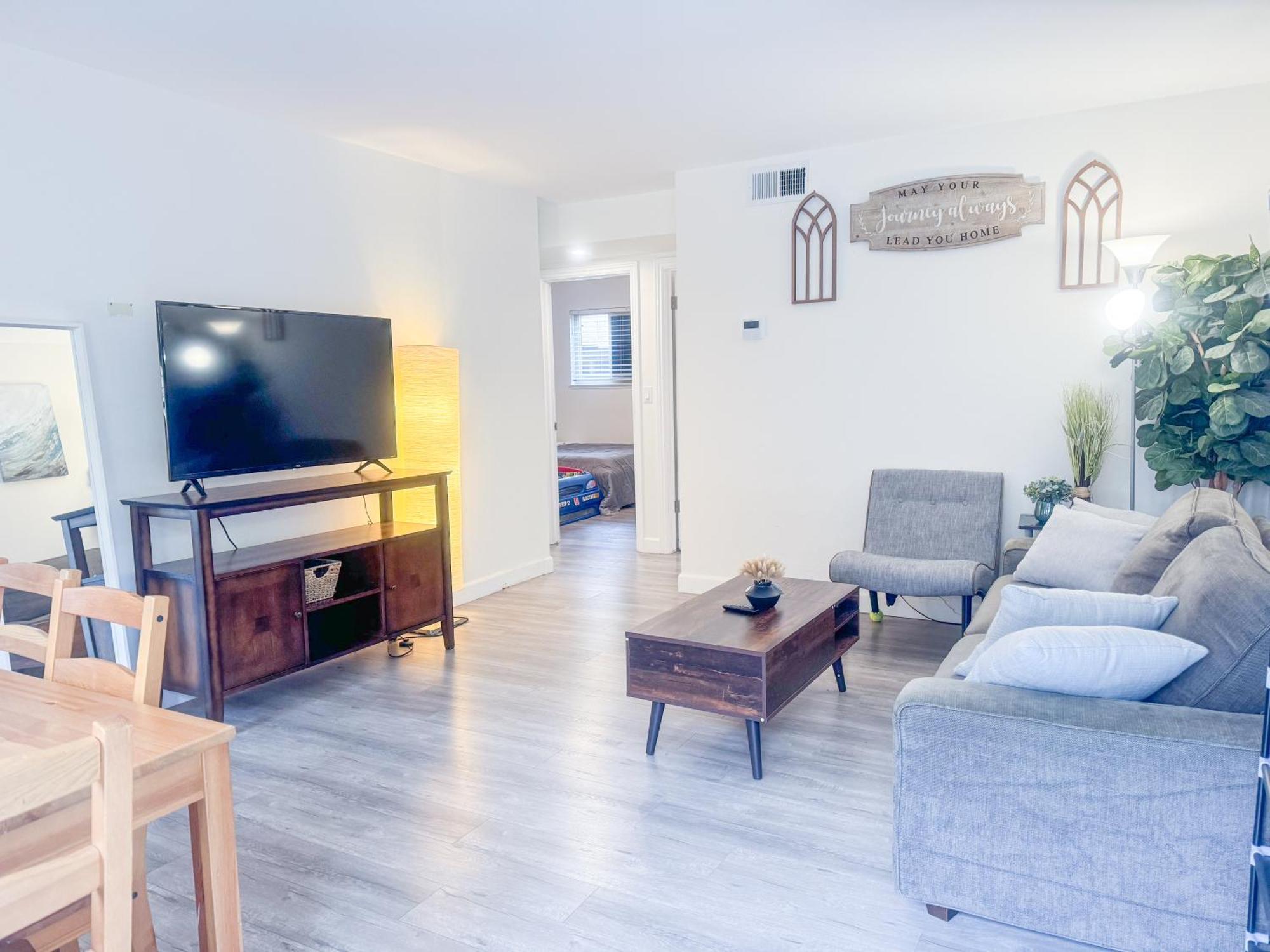 2Br Apt With Brand New Super Quite Ac, Washer, Dryer, Free Ev Station, Free Parking In Cupertino Саннівейл Екстер'єр фото