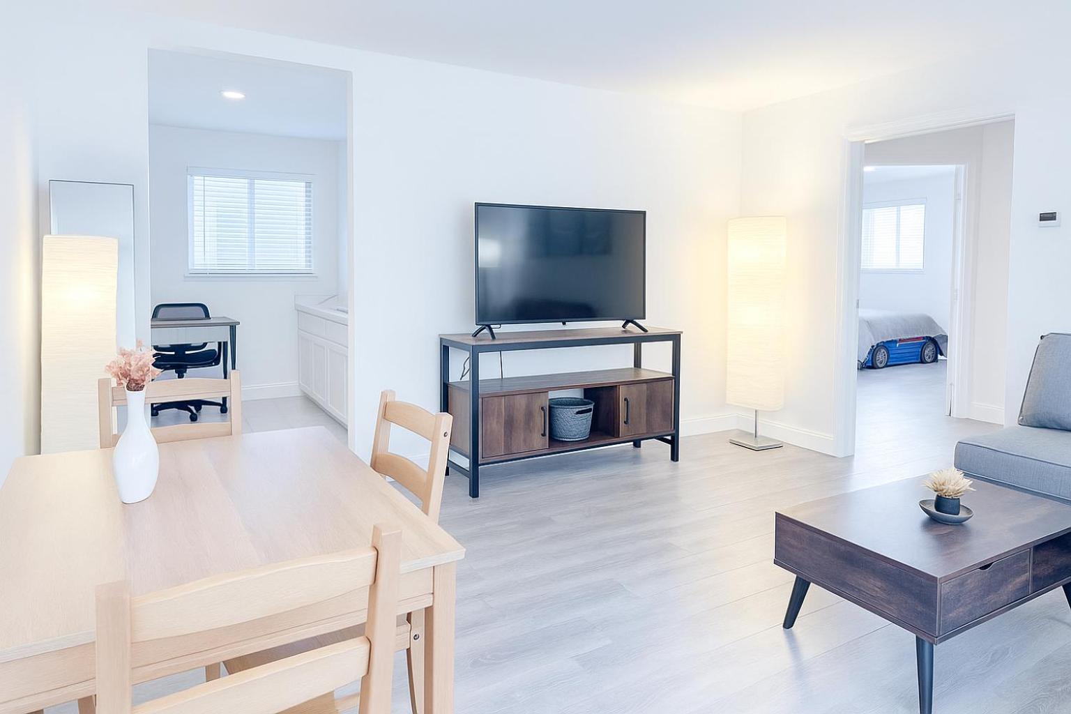 2Br Apt With Brand New Super Quite Ac, Washer, Dryer, Free Ev Station, Free Parking In Cupertino Саннівейл Екстер'єр фото